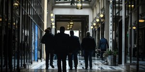 ο εξωδικαστικός μηχανισμός «έσωσε» τις επιχειρήσεις/Φωτογραφία: Eurokinissi