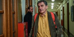Ο Ευκλείδης Τσακαλώτος (Φωτογραφία: EUROKINISSI/ ΤΑΤΙΑΝΑ ΜΠΟΛΑΡΗ)