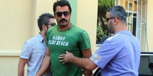 Η στιγμή της σύλληψης του Εζέλ για χρήση ναρκωτικών [εικόνες & βίντεο]