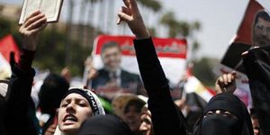 Εμφύλιος στην Αίγυπτο – Τρεις νεκροί στις διαδηλώσεις των οπαδών του Μόρσι – Οι