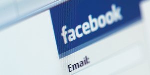 Προβλήματα στο Facebook – Δεν μπορούσαν οι χρήστες να μπουν στο προφίλ τους