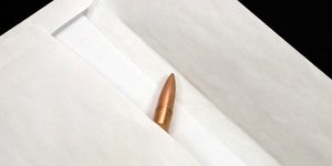 Εστειλαν τρεις σφαίρες στον Αρειο Πάγο: Απειλές κατά υπουργών και δικαστικών για