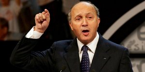 Λοράν Φαμπιούς: «Εάν η Βρετανία θέλει να φύγει από την Ευρώπη
