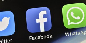 Η ΕΛ.ΑΣ. εφιστά την προσοχή στα social media/ Φωτογραφία: AP- Martin Meissner