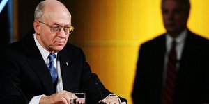 Καθηγητής Χάρβαντ: Η Ελλάδα θα αναπτυχθεί ξανά μόνο αν γυρίσει στην δραχμή