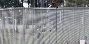 18 δισ. ζητά ο Τραμπ για το τείχος στα σύνορα με Μεξικό (Φωτογραφία: AP/ Gregory Bull)