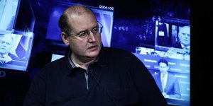 Nikos Libertas / SOOC