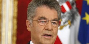 Φίσερ: Η καλύτερη λύση είναι να παραμείνει η Ελλάδα στο ευρώ