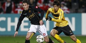 Απίστευτο γκολ με σουτ... οβίδα από απόσταση [βίντεο]