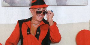 Πασίγνωστη «φίρμα» του ελληνικού τραγουδιού εξομολογείται: Πρότυπό μου ήταν η Αλ