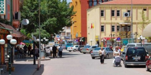 ΣΟΚ: Δολοφόνησε τον βιαστή της και πέταξε το κεφάλι του στην κεντρική πλατεία