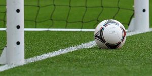 Τερματοφύλακας τραυματίστηκε θανάσιμα στο γήπεδο -Τον πάτησε αντίπαλος στο κεφάλ