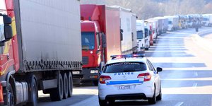 Aπαγόρευση της κυκλοφορίας οχημάτων άνω των 3