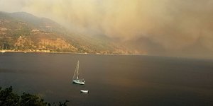 ΦΩΤΟΓΡAΦΙΑ: ΑΠΕ-ΜΠΕ