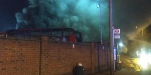 Πυρκαγιά σε αμαξοστάσιο λεωφορείων/Φωτογραφία: Twitter
