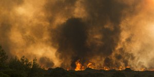 Ανεξέλεγκτη η φωτιά στα Κύθηρα -Φωτογραφίες: EUROKINISSI