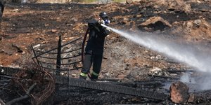 Τα μεσάνυχτα της Παρασκευής ξέσπασε η φωτιά στην Ιεράπετρα (Φωτογραφία αρχείου: EUROKINISSI/ΣΤΕΛΙΟΣ ΜΙΣΙΝΑΣ)
