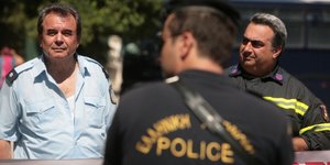 Συνδικαλιστής της ΕΛ.ΑΣ. απειλεί με λευκή απεργία στις διαδηλώσεις