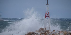ισχυροί άνεμοι στα πελάγη/Φωτογραφία: Eurokinissi