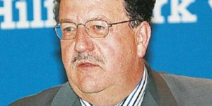 Φούχτελ σε άπταιστα ελληνικά: «Θα τα κάνουμε τάκα-τάκα και όχι τράκα-τράκα»