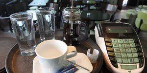 Λουκέτο σε εστιατόρια και νυχτερινά κέντρα που φοροδιαφεύγουν - Ολες οι ποινές