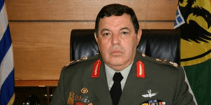 Τι λέει ο Φράγκος Φραγκούλης για τα σενάρια περί δημιουργίας σοβαρού ακροδεξιού
