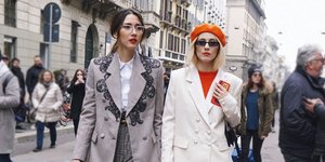 Μοντέλα ποζάρουν στον φακό/ Φωτογραφία: Shutterstock