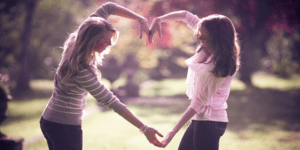 Αυτοί είναι οι 8 τύποι φίλων που κάθε άνθρωπος πρέπει να έχει: Μήπως είστε ένας 