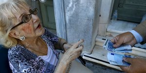 Yannis Behrakis/Reuters