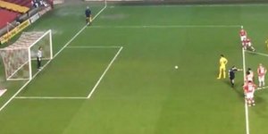 Αστεία εκτέλεση πέναλτι στην Αγγλία [βίντεο]