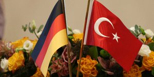 Γερμανία: Πώς αντέδρασε ο πολιτικός κόσμος στη νίκη Ερντογάν 