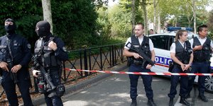 Ενας χωροφύλακας βρέθηκε νεκρός/Φωτογραφία: AP