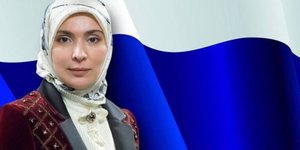 Η 46χρονη Αϊνα Γκαμζάτοβα  (Φωτογραφία: Facebook islam.ru ислам.ру) 