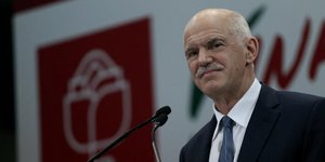 Nick Paleologos / SOOC