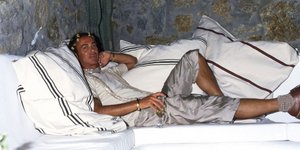Λάκης Γαβαλάς