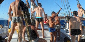 Ραγδαία αύξηση του τουρισμού των ομοφυλόφιλων -Στην Ελλάδα η Μύκονος θεωρείται ι