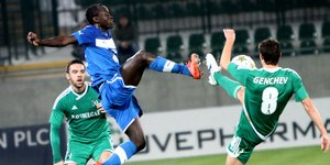 Πανέμορφο γκολ μέσου με σουτ από τα 30 μέτρα [βίντεο]