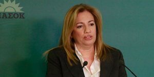 Γεννηματά: Η 3η Σεπτέμβρη ανήκει στο ΠΑΣΟΚ – Σοβαρό ατόπημα η αφίσα του ΣΥΡΙΖΑ