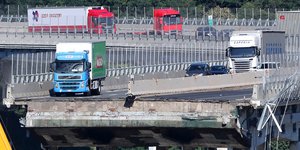 H γέφυρα στη Γένοβα/Φωτογραφία: AP