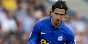 Εκπληκτικό γκολ με σουτ από το ημικύκλιο του κέντρου [βίντεο]