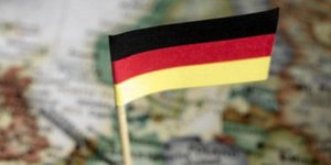 Γερμανοί βιομήχανοι: Ευρωπαϊκή εποπτεία στην Ελλάδα αλλιώς δεν έχει διάσωση