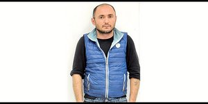 Ο αδίστακτος Γεωργιανός κακοποιός που «σιδέρωσε» τη σύζυγο του γιατρού στο Χαλάν
