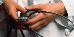 Ενας γιατρός για όλη τη Σαμοθράκη -Εξυπηρετεί μόνος του 3.000 ανθρώπους τον τελε