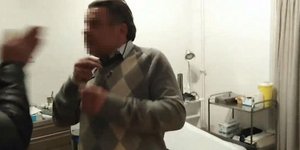 Φωτογραφία από την προηγούμενη επίθεση του Ρουβίκωνα σε γιατρό