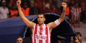 Ανανέωσε με Ολυμπιακό ο Πρίντεζης