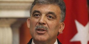 Γκιουλ: «Η Τουρκία θα απαντήσει για την κατάρριψη του μαχητικού»