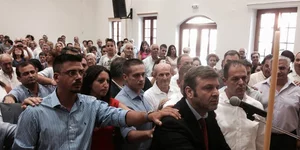 Απόστολος Γκλέτσος: «Ξεχάστε τα ρουσφέτια από εμένα» -Ορκίστηκε δήμαρχος [εικόνε