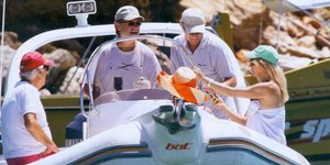 Πιστοί στη Σκιάθο Γκόλντι Χόουν και Κερτ Ράσελ [εικόνες]