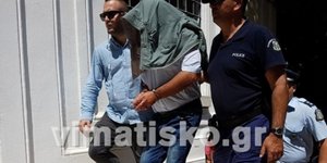 Οι γονείς- τέρατα στη Λέρο- Φωτογραφία:Vimatiskos.gr