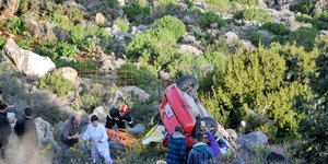 αυτοκίνητο έπεσε σε γκρεμό/Φωτογραφία Αρχείου: Eurokinissi